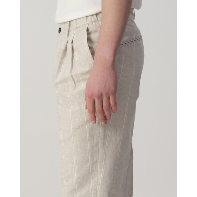 Profuomo Chino 108112-001-48 large