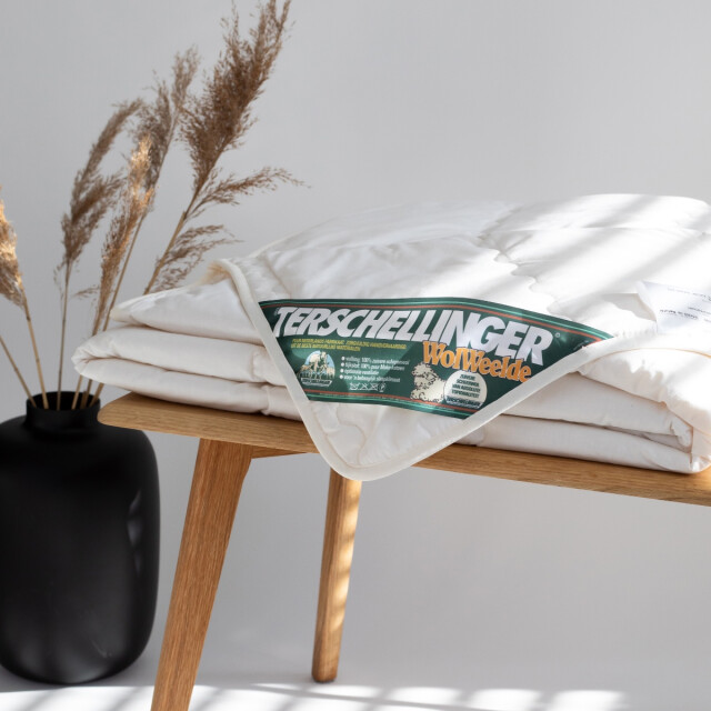 Terschellinger Wolweelde Terschellinger zomer dekbed | zuiver scheer wollen zomer dekbed | luchtig, licht 3059731 large