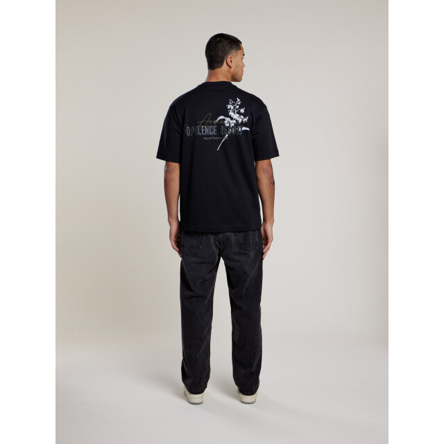 Aeden Orzian tee black A22243180-1 large