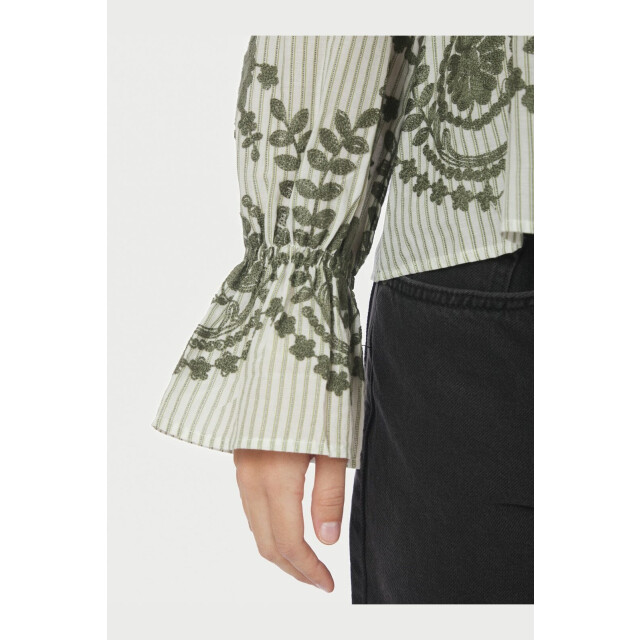 Neo Noir amara stripe emb 1633 723 dusty green 06615.349.0008 large