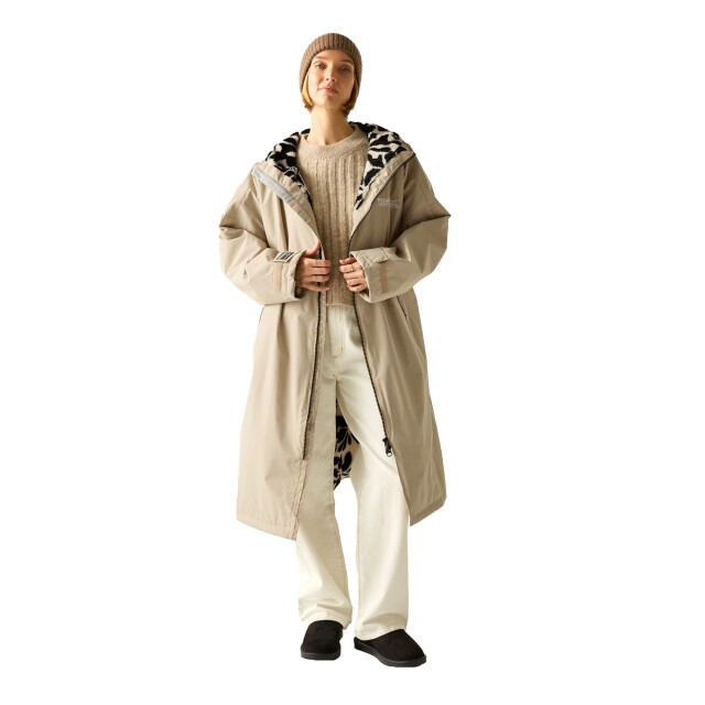 Regatta Waterdichte, abstracte, bloemige badjas voor volwassenen UTRG12899_whitepepper large