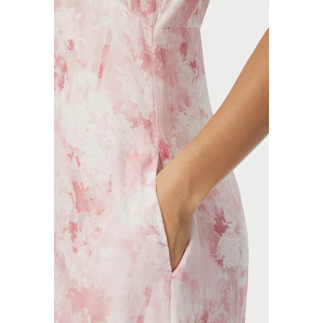 Neo Noir illana 168060 165 06313.615.0006 large