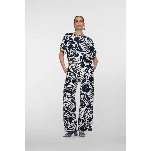 Geisha 63236-26 top flower bi-color 63236-26 Top flower bi-color large