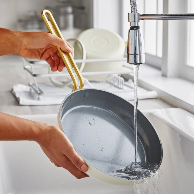 Greenpan Tucci white 2-delige pannenset 20 en 26 cm CC007807-002 large