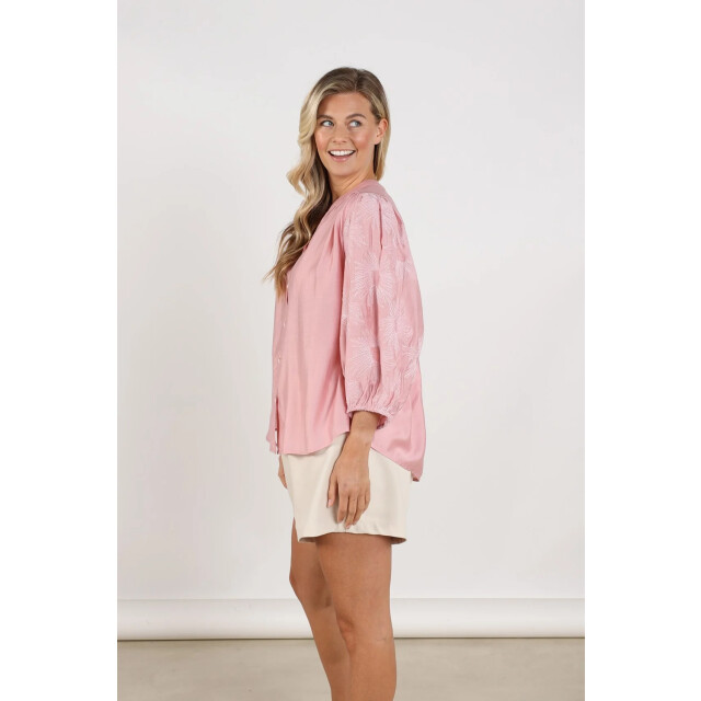 Nukus Nks02176 30 lynn blouse embroidery blush NKS02176 30 large