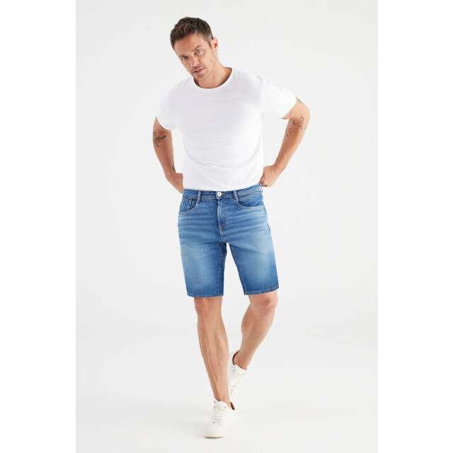 Cup of Joe Jeans short magnus medium blue COJ KorteJeans Magnus MediumBlue large