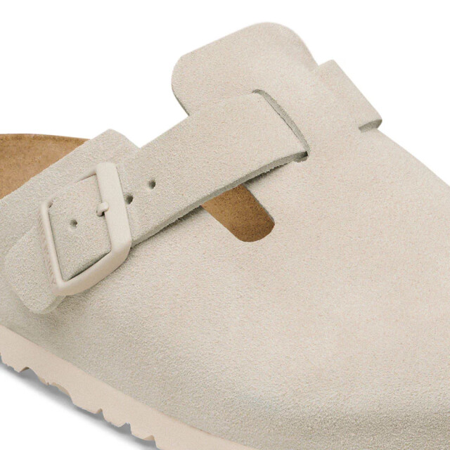Birkenstock Boston suède beige smal voetbed unisex instapper 1031662 large