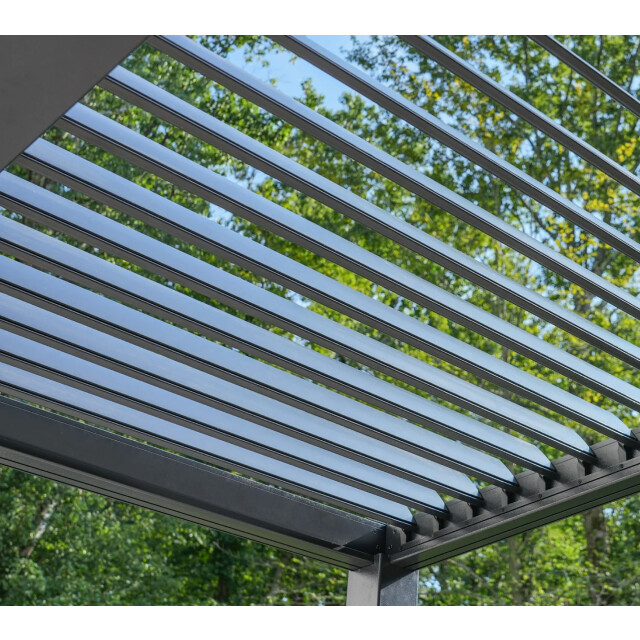 Sojag Wall hana louvre aluminium terrasoverkapping met lamellendak 3579160 large