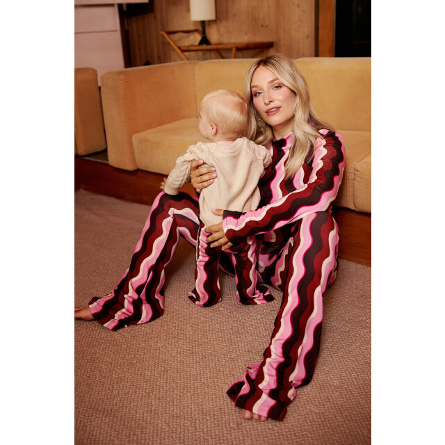 Catwalk Junkie Ts ride the wave TS Ride The Wave large