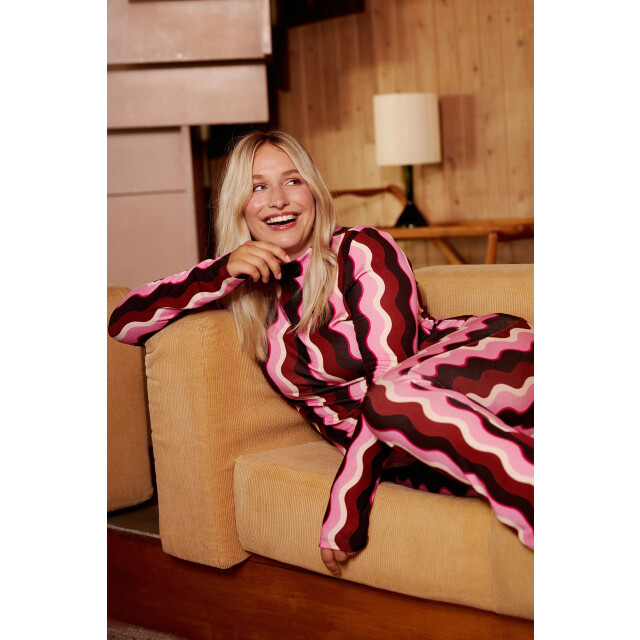 Catwalk Junkie Ts ride the wave TS Ride The Wave large