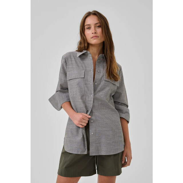 My Essential Wardrobe Skye shirt Skye Shirt large