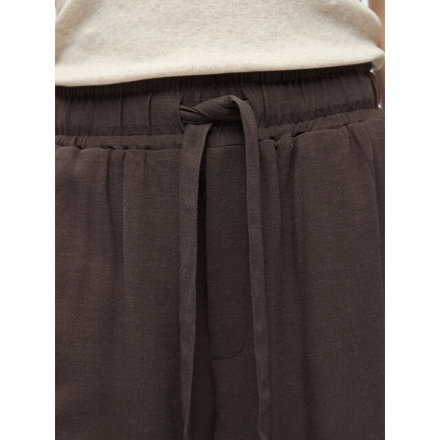 Object objsanne hw wide shorts noos 23042205 seal brown 06902.840.0009 large