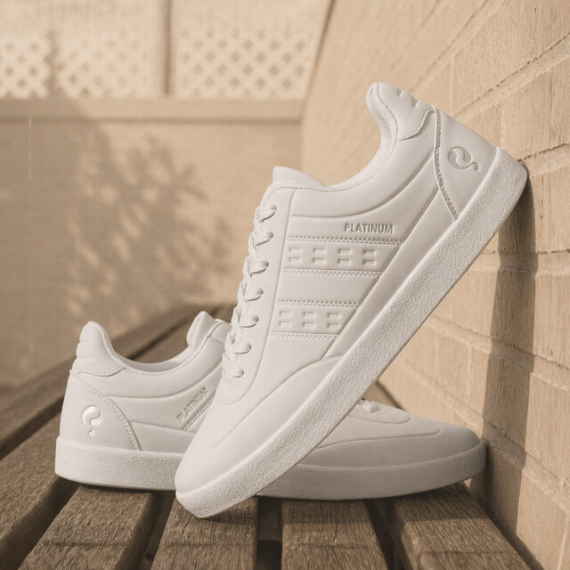 Q1905 Sneaker platinum one / QM1253616-000-3 large