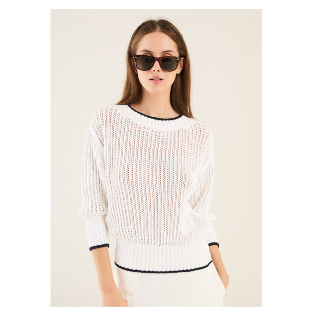 Anneclaire 32391 3354600 383 d1537 383 D1537 large