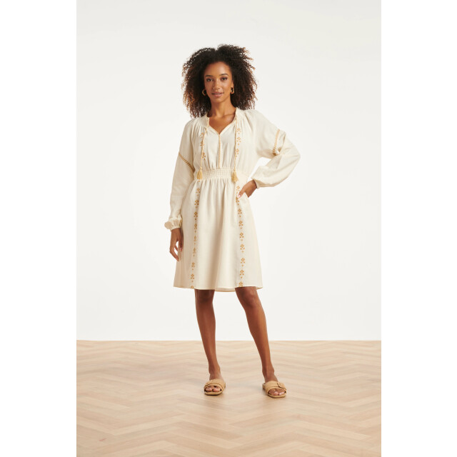 Smashed Lemon Off white jurk met gouden borduursels en taille elastiek | 8718679038669 large