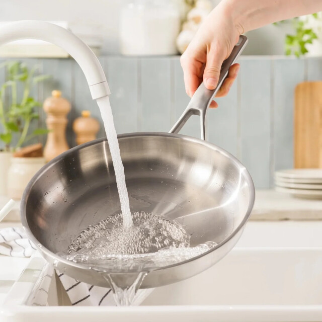 BK Cookware Bk maestro peter goossens 3-ply rvs koekenpan braadpan 30cm CC010918-001 large
