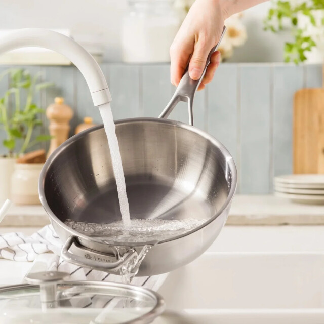 BK Cookware Bk maestro triply rvs sauteuse hapjespan 24 cm CC010910-001 large