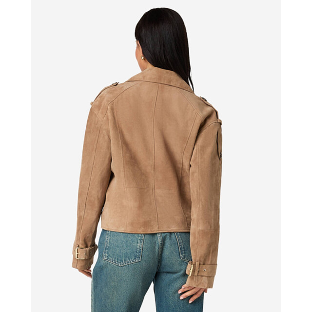 Ibana Jasje 302630115 jalissa su Ibana Jasje 302630115 Jalissa Su large
