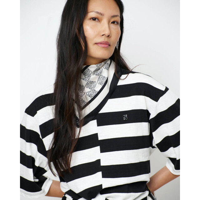 Dante 6 Shawl 262901 Dante 6 Shawl 262901 large