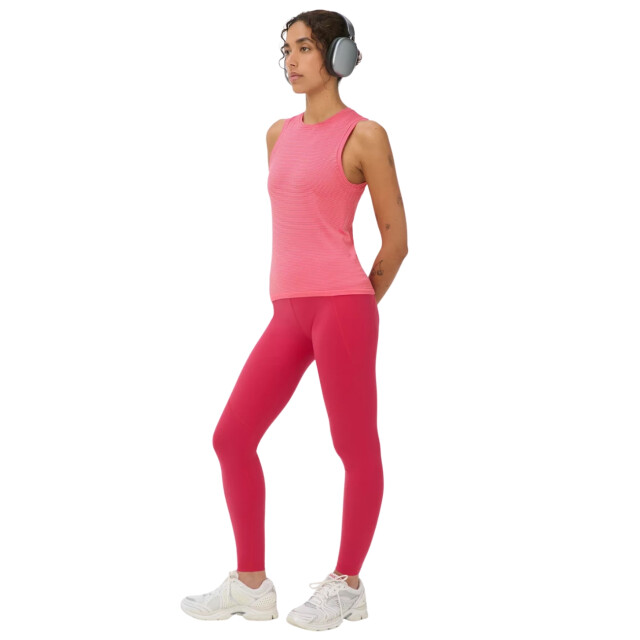 Sweaty Betty Athlete seamless mid length racer tank SB10314A large