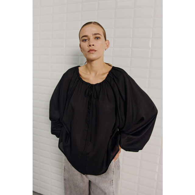 WithBlack Wblrio wide sleeve top 4064405022 large