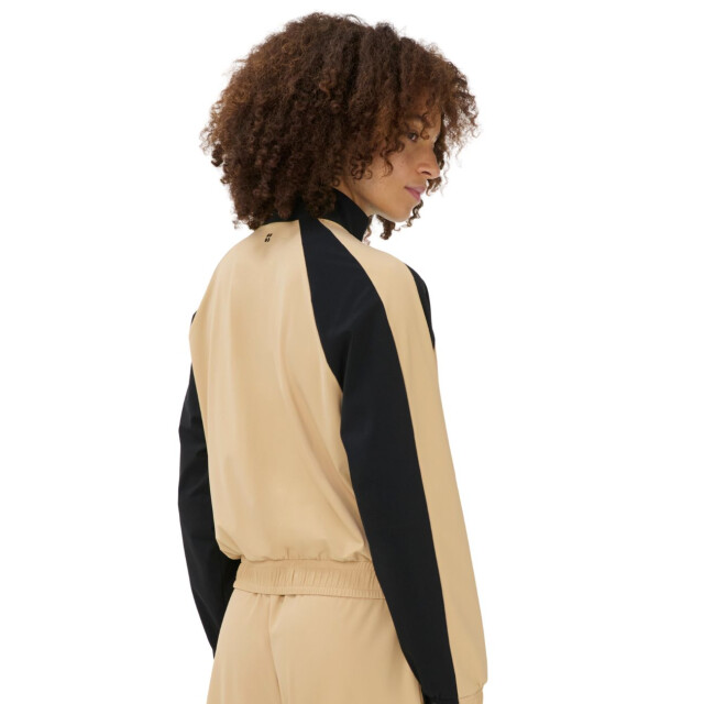 Sweaty Betty Explorer colour block zip up SB10849C large