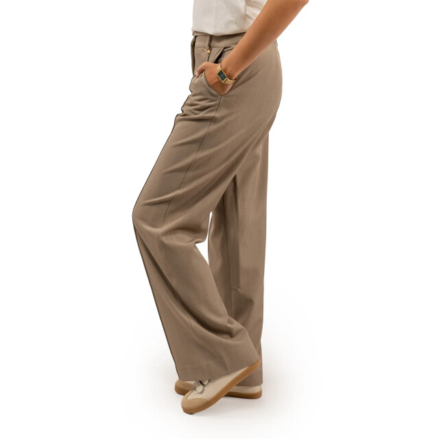 Nikkie Reno pantaon 67224 large