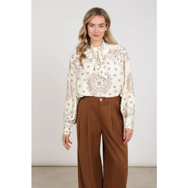 Nukus Nkf02201 318 angie blouse tie paisley offwhite/toffee NKF02201 318 large