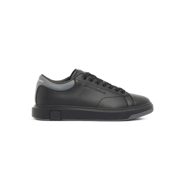 Armani Exchange Xux123 sneakers XUX123 large
