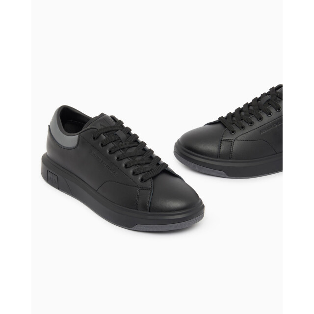 Armani Exchange Xux123 sneakers XUX123 large