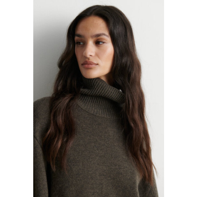 Second Female 59195 alpha knit t-neck 8004 black olive 06711.840.0017 large