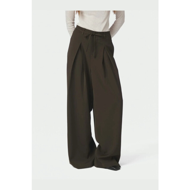 Neo Noir nika structure shorts 170464 676 dark brown 06541.870.0027 large