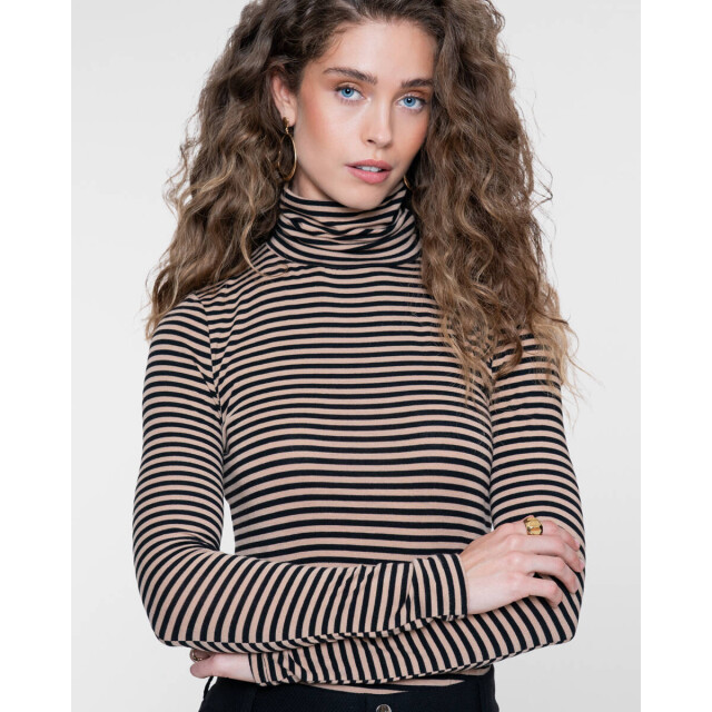 Geisha Top lange mouw 62590-70 Geisha Top lange mouw 62590-70 large