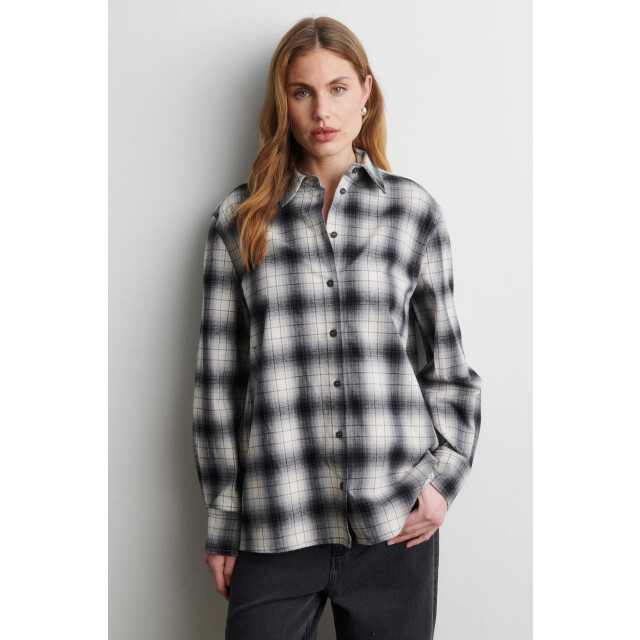 Second Female 61110 wille shirt 1027 egret 06615.241.0046 large