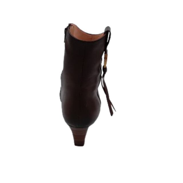 Hispanitas Hi264997 021323 large