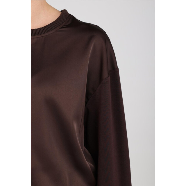 Nukus made nkf03095 334 chocolate 06012.880.0002 large