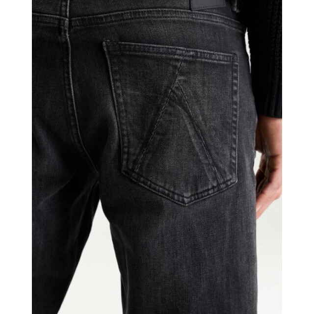 Chasin' Tavon shift 11120015 large
