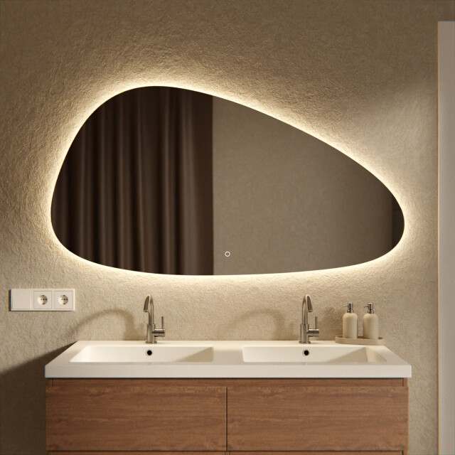 Mirlux Badkamerspiegel 140x75cm asymmetrisch frameloos 3733805 large