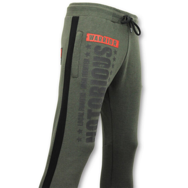 Local Fanatic Trainingspak conor notorious sport set 11-6246PG large