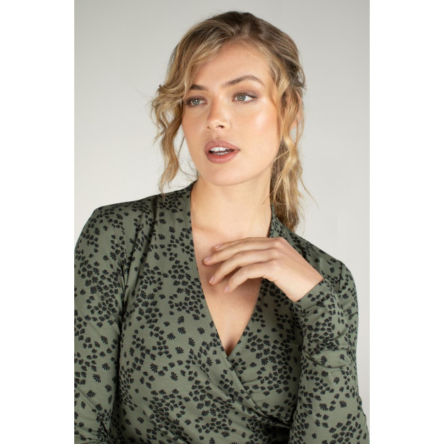 Jansen Amsterdam Top marcella met overslag en blaadjes dessin green/black 0-3-1-2-1-1-1-1-1-4-1-2-2-1-1-1-2-1-1-1-1-2-2-3-1-1-1-1-1-1-2-1-1-1-1-1-1-2-1-1-1-3-2 large