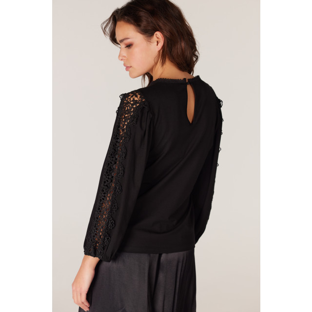 Jansen Amsterdam Trani top met lace en pofmouwen black Juffrouw Jansen TRANI top met lace en pofmouwen Black large