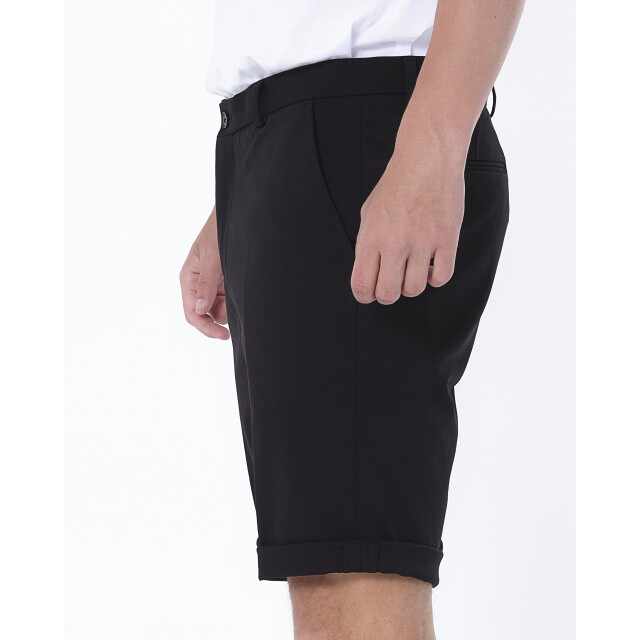 Genti Short 083859-001-L large