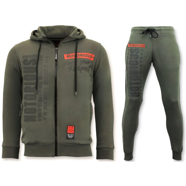 Local Fanatic Trainingspak conor notorious sport set 11-6246PG large