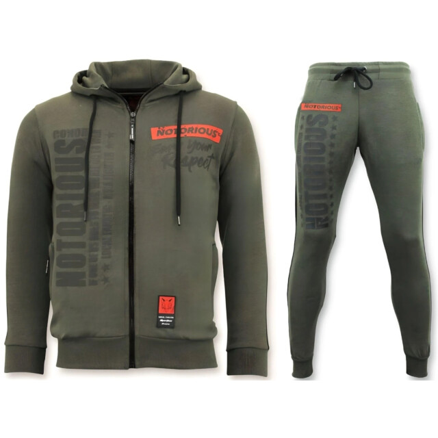 Local Fanatic Trainingspak conor notorious sport set 11-6246PG large