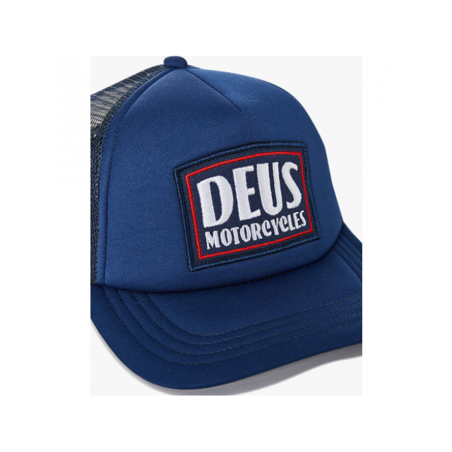 Deus Crimson trucker cap DMP2271541 large
