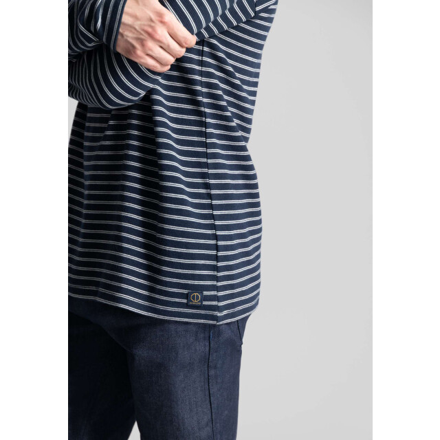 Dstrezzed Vili crew 220038-639 large