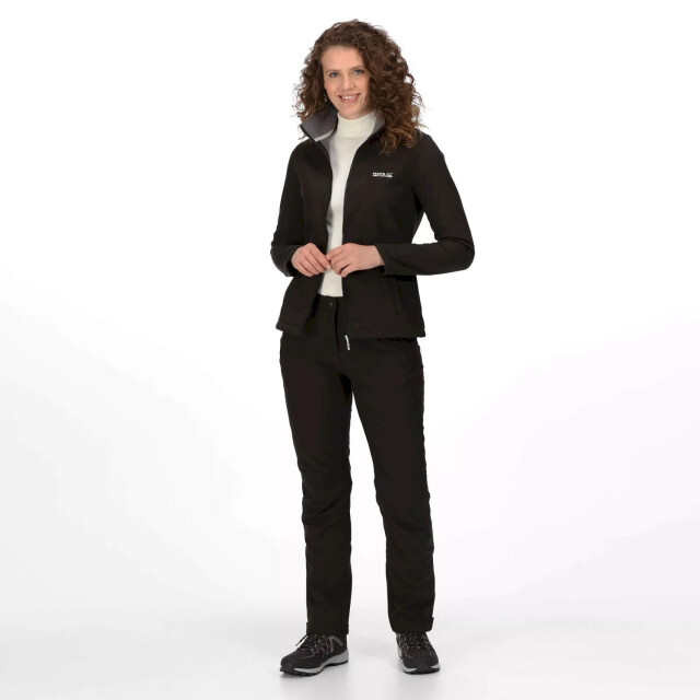 Regatta Grote outdoor dames geo softshell ii korte beenbroek UTRG1029_black large
