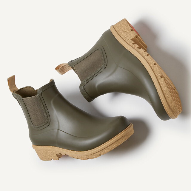 FitFlop Wonderwelly contrast-sole chelsea boots FF2 large