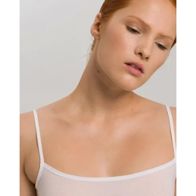 Hanro Spaghetti top 071343 large