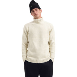 Dstrezzed Ds ove turtleneck
